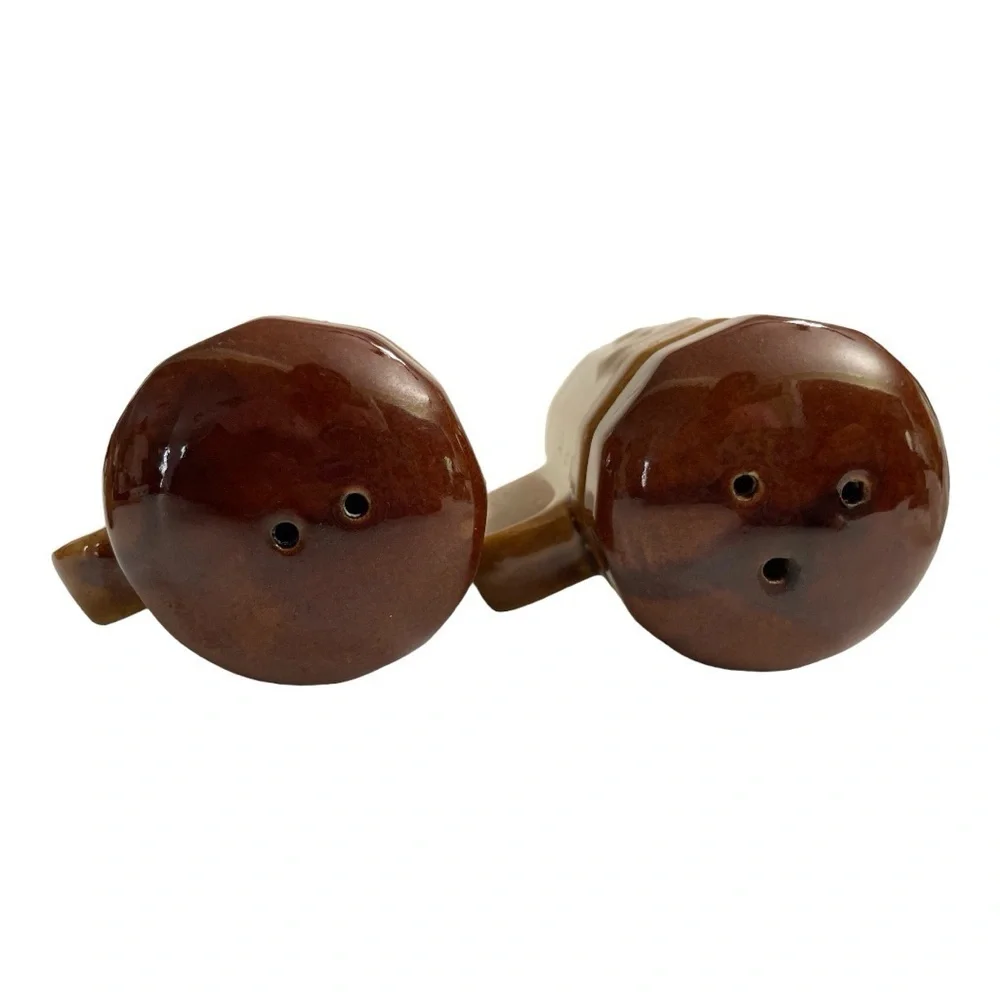 Vintage Brown Drip Style Ceramic Salt & Pepper Shakers Made in Taiwan